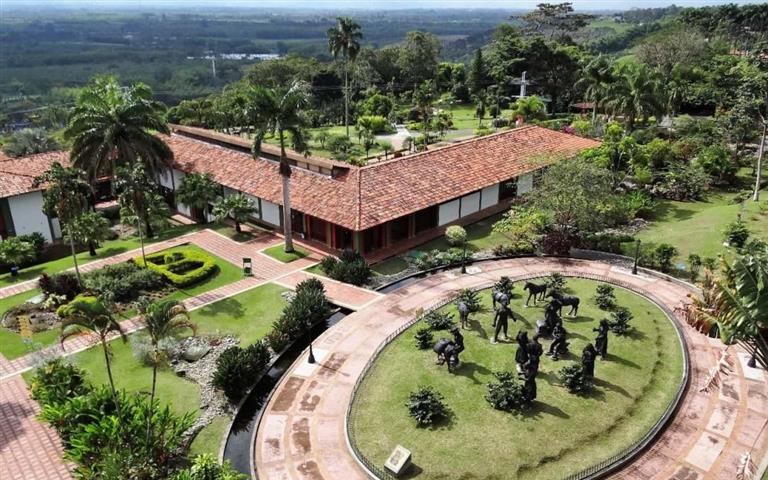 parque-del-cafe-13 - Alquiler de Fincas en el Quindio, Hoteles en el Eje Cafetero