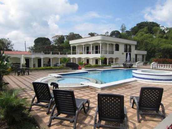 finca-hotel-mansion-cafetera-1 - Alquiler de Fincas en el Quindio, Hoteles en el Eje Cafetero