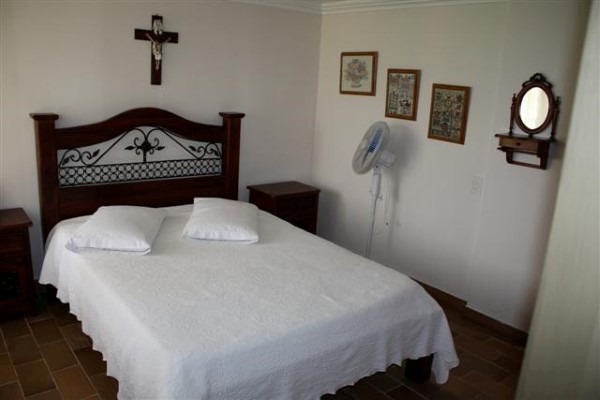 valparaiso-7 - Alquiler de Fincas en el Quindio, Hoteles en el Eje Cafetero