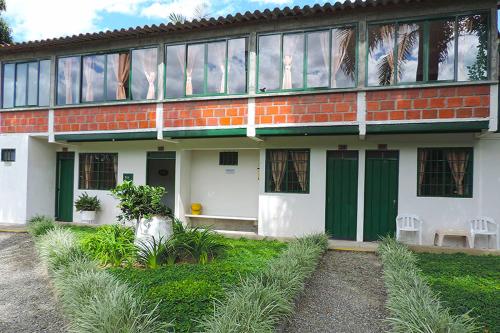 finca-hotel-el-xplendor-3 - Alquiler de Fincas en el Quindio, Hoteles en el Eje Cafetero