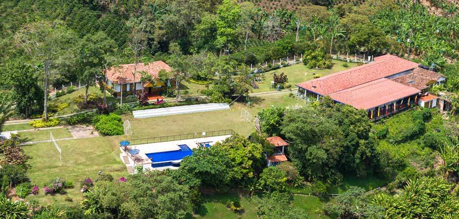 Finca-los-Girasoles-18 - Alquiler de Fincas en el Quindio, Hoteles en el Eje Cafetero