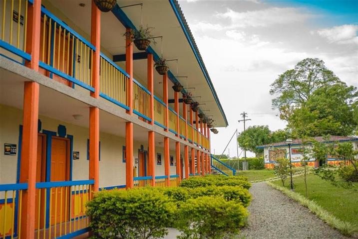 hotel-tacurrumbi-1 - Alquiler de Fincas en el Quindio, Hoteles en el Eje Cafetero